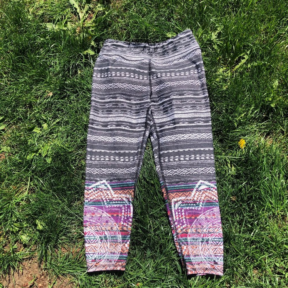 Evolution patterned leggings